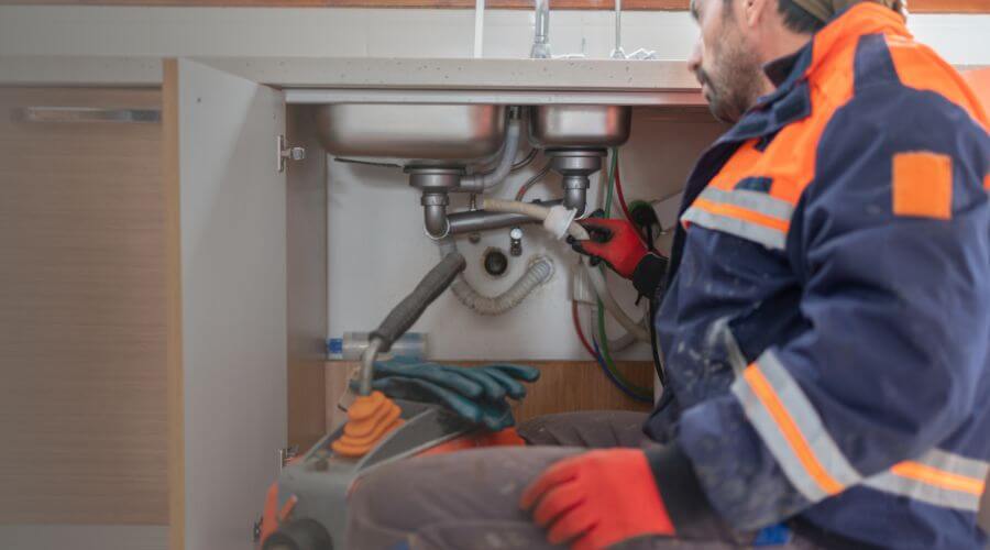 Professional tankless water heater installation services in Mount Airy, LA